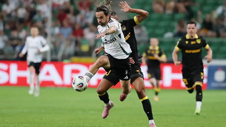 Legia pokonuje GKS Katowice