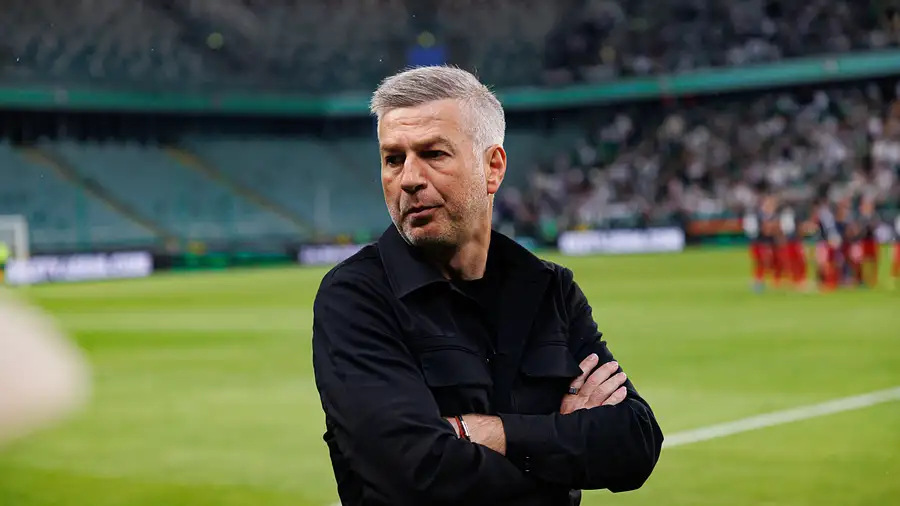 Iordănescu o remisie z Rakowem: Legia dominowała